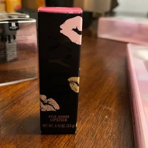 Kylie Jenner lipstick